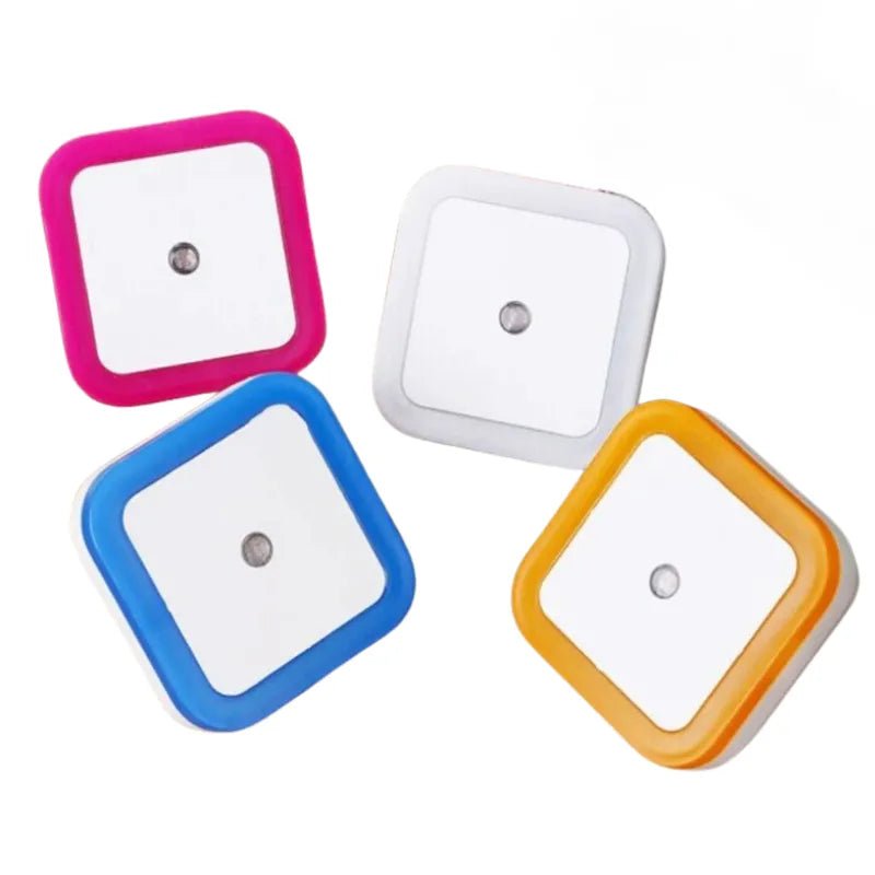 Luminária Noturna de Tomada Tipo LED Automática